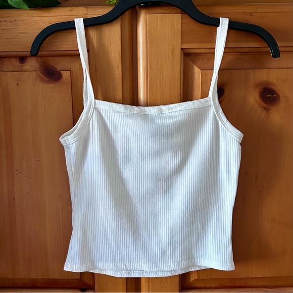 PUBLIK WHITE RIBBED CROP TOP TANK - Picture 5 of 6